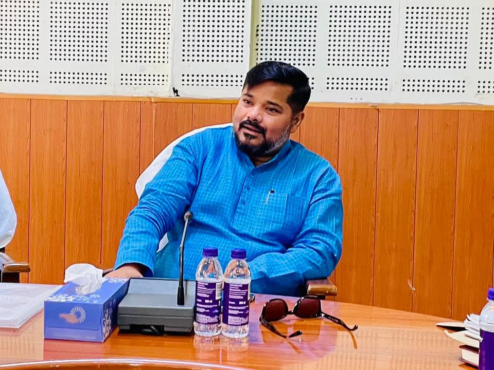 ইন্টার স্টেট ট্রাক টার্মিনালের অসমাপ্ত   কাজ দ্রুত সম্পন্ন করতে হবে: পরিবহন মন্ত্রী
